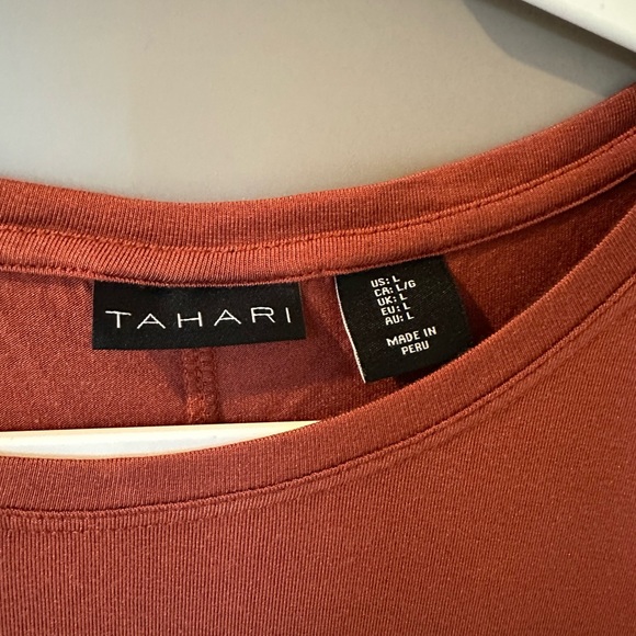 Tahari Rust Top - Picture 2 of 3